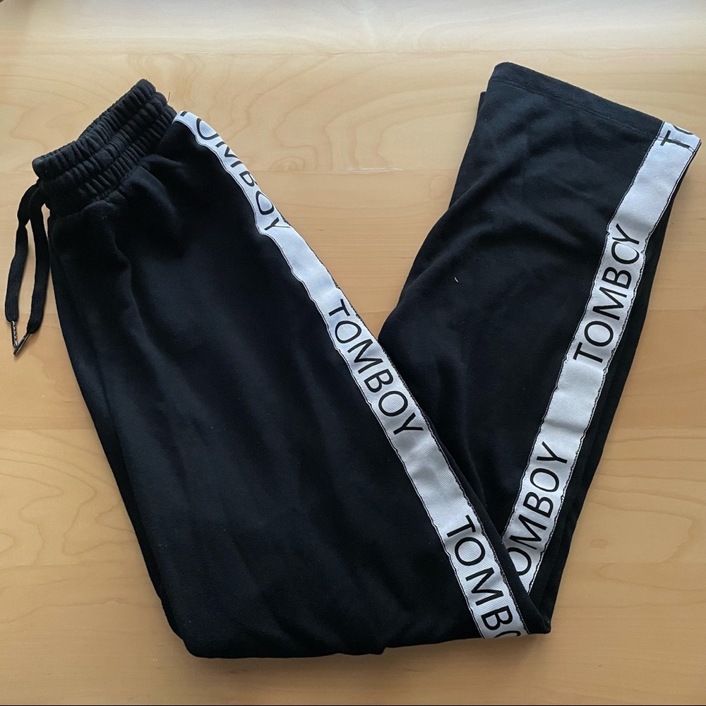 Tomboy sweats